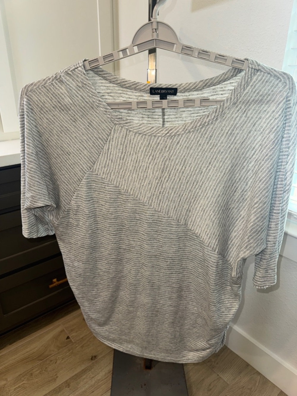 Lane Bryant Heather Gray Striped Short Sleeve Scoop Top Size 18/20